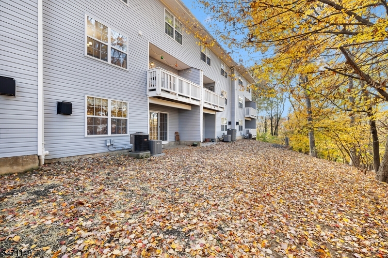 3306 Scenic Court Denville NJ 07834