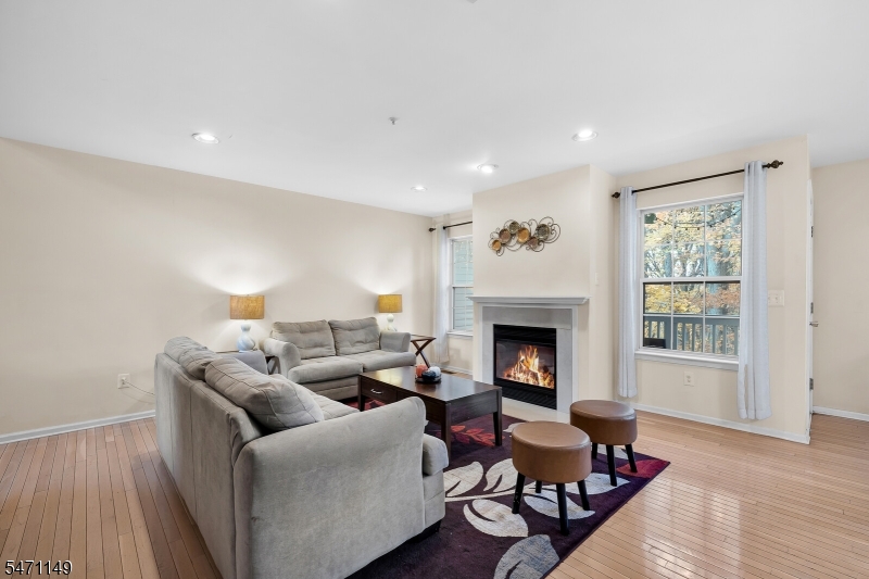 3306 Scenic Court Denville NJ 07834