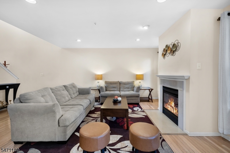 3306 Scenic Court Denville NJ 07834