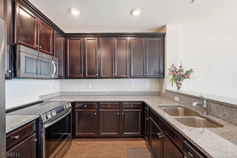 1424 Hudson Circle Highland Park NJ 08904