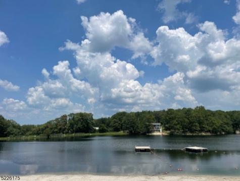 78 Lakeside Drive NW Vernon NJ 07461