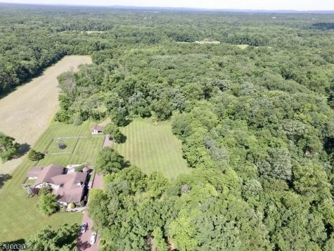 57 Featherbed Lane Raritan NJ 08822