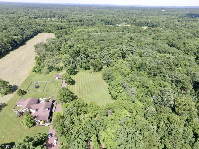 57 Featherbed Lane Raritan NJ 08822