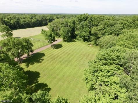 57 Featherbed Lane Raritan NJ 08822