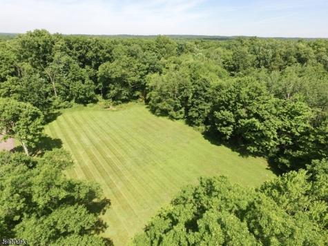 57 Featherbed Lane Raritan NJ 08822