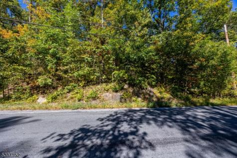 7 Bridge Road Vernon NJ 07422