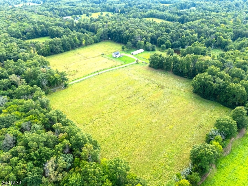 73 Featherbed Lane Raritan NJ 08822