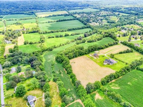 8 Roseberry Road Washington NJ 07882