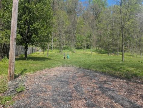 8 Opdykes Lane White NJ 07863