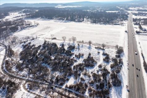 63 Valley Crest Road Clinton NJ 08833