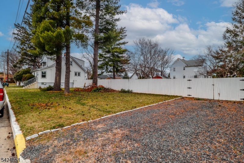 13 N River View Avenue Edison NJ 08817