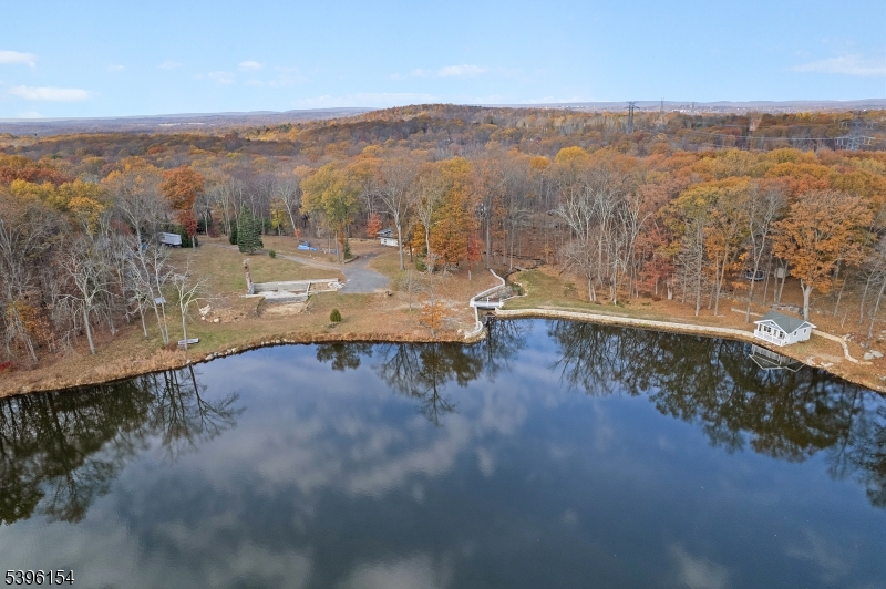41 Kilroy Road Andover NJ 07821