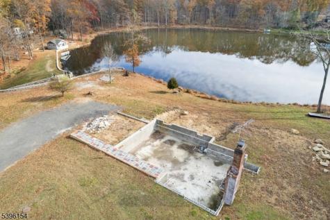 41 Kilroy Road Andover NJ 07821