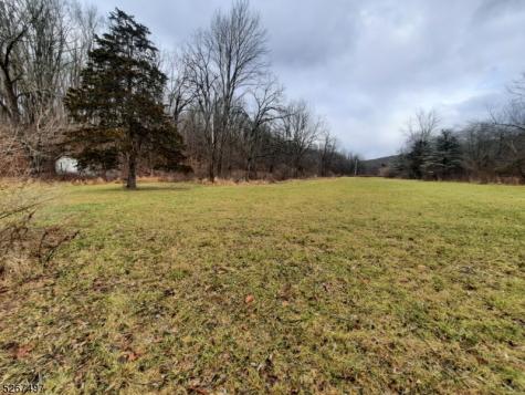 30 Old Swartswood Road Hampton NJ 07860