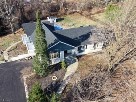 2 Rossi Drive Clinton NJ 08809