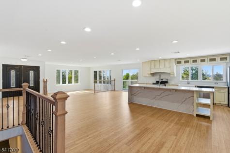 2 Rossi Drive Clinton NJ 08809