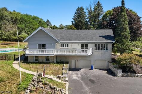 2 Rossi Drive Clinton NJ 08809