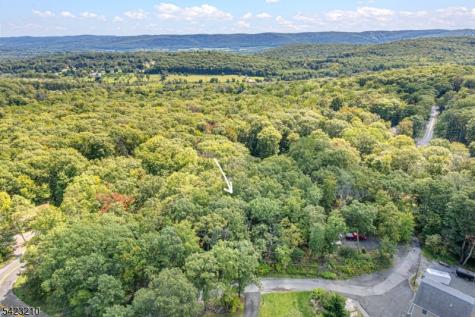 7 Splitrock Lane Vernon NJ 07461