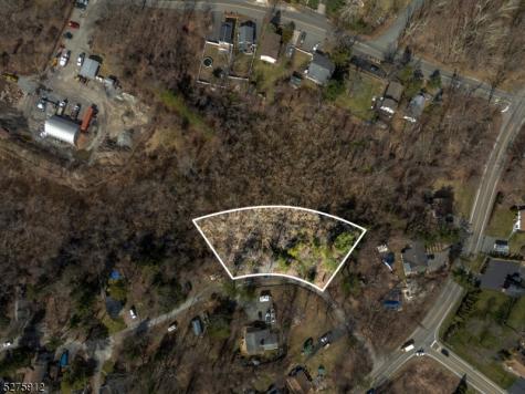 6 Florence Road West Milford NJ 07421