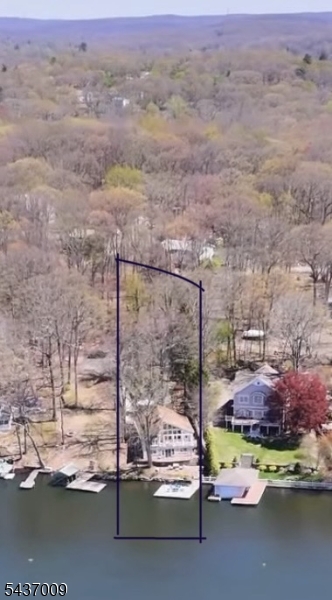 5 Oneida Avenue Hopatcong NJ 07843