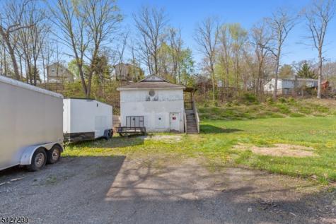 19 Dunham Road West Milford NJ 07421