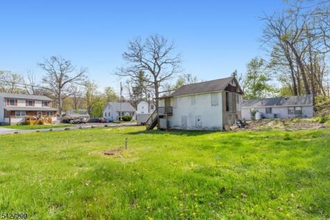 19 Dunham Road West Milford NJ 07421