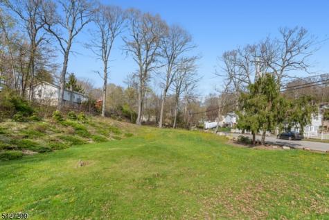 19 Dunham Road West Milford NJ 07421