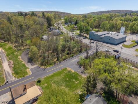 2 Maple Lane Hampton NJ 08827