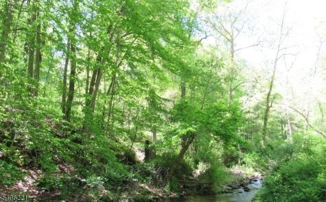 Sweet Hollow Road Holland NJ 08848