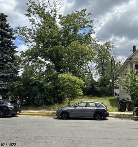 647 S 2nd Street Plainfield NJ 07060