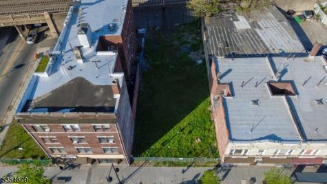 395 Drive Mlk Jr Boulevard East Orange NJ 07018