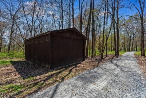 6 Fleming Court Washington NJ 07830