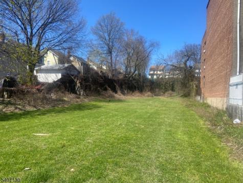 1594 Maple Avenue Hillside NJ 07205