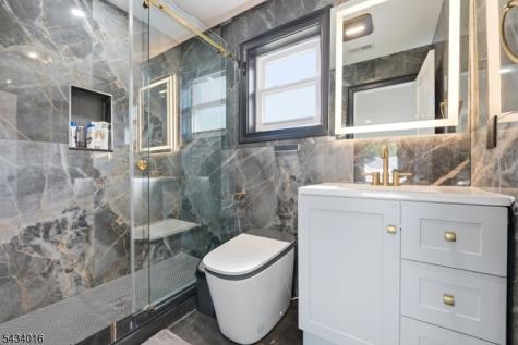 525 Hope-blairstown Road Hope NJ 07825