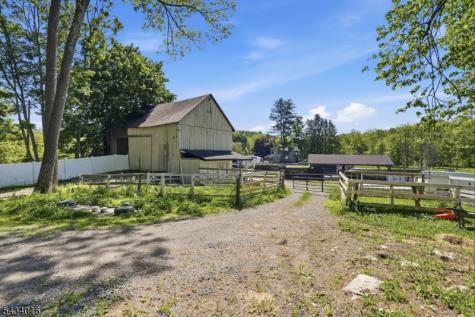 525 Hope-blairstown Road Hope NJ 07825