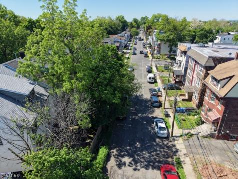 73 Montgomery Avenue Irvington NJ 07111