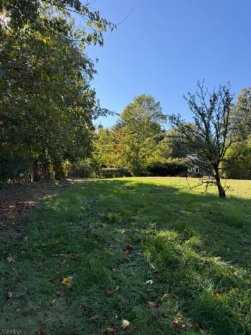 261 Orange Road Montclair NJ 07042