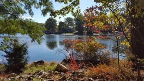 207 Hudson Avenue Hopatcong NJ 07843