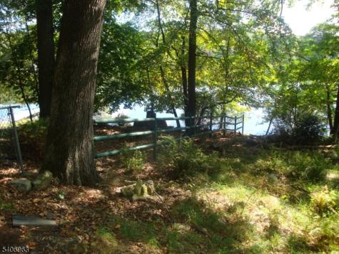 207 Hudson Avenue Hopatcong NJ 07843