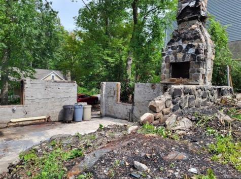 46 Kushaqua Trail West Milford NJ 07421