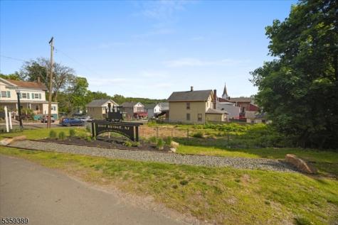 77 Main Street High Bridge NJ 08829