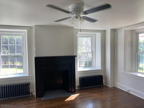 1491 Cty Road 519 Alexandria NJ 08825
