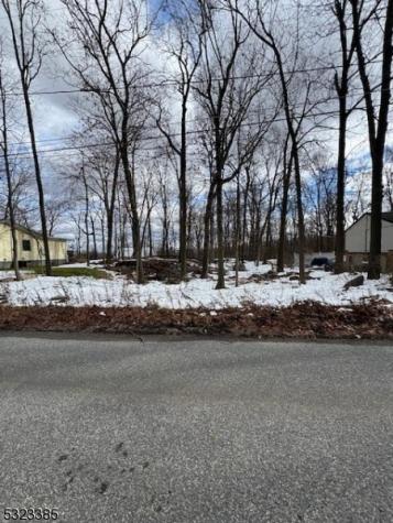 24 Evergreen Road Vernon NJ 07461