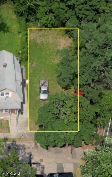65 Vailsburg Terrace Irvington NJ 07111
