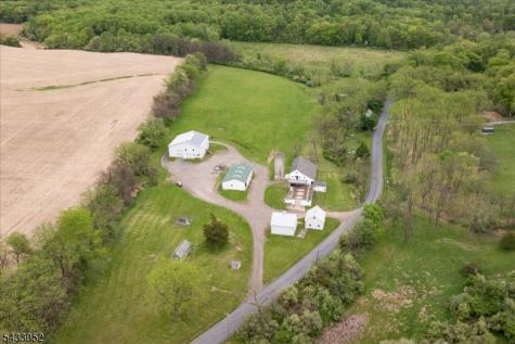 80 Valley Crest Road Clinton NJ 08801