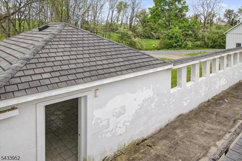 80 Valley Crest Road Clinton NJ 08801