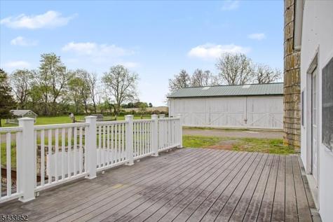 80 Valley Crest Road Clinton NJ 08801