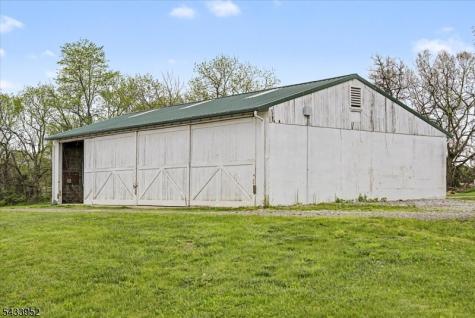80 Valley Crest Road Clinton NJ 08801