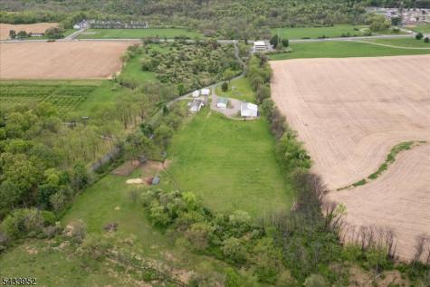 80 Valley Crest Road Clinton NJ 08801