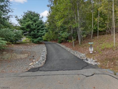 Stonehedge Way West Milford NJ 07480